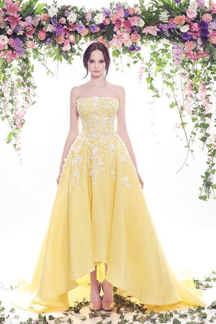beautiful yellow wedding dress with lace decorations