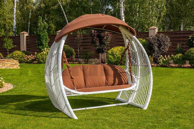 compact garden swing design with canopy