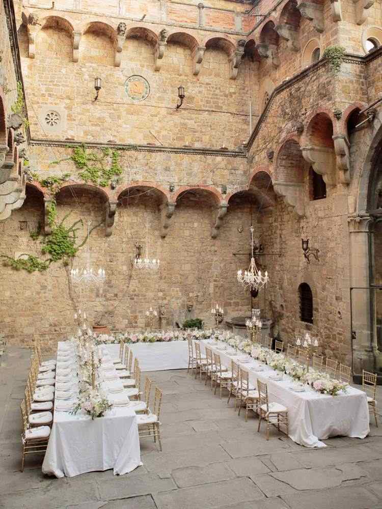 fairytale wedding venue ideas castle courtyard