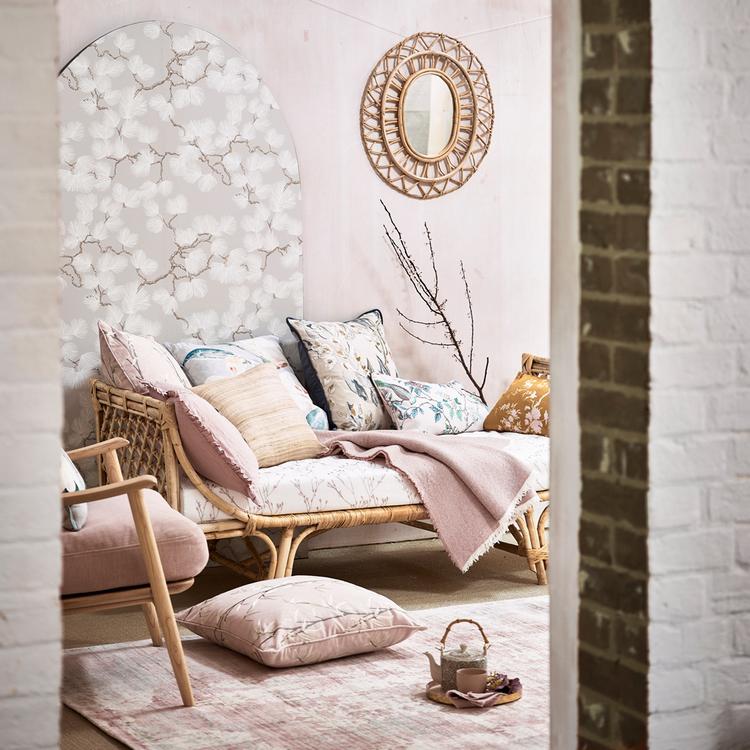 living room design furniture blush pink color scheme