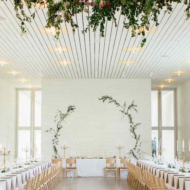 minimalist wedding ideas simple elegant decor