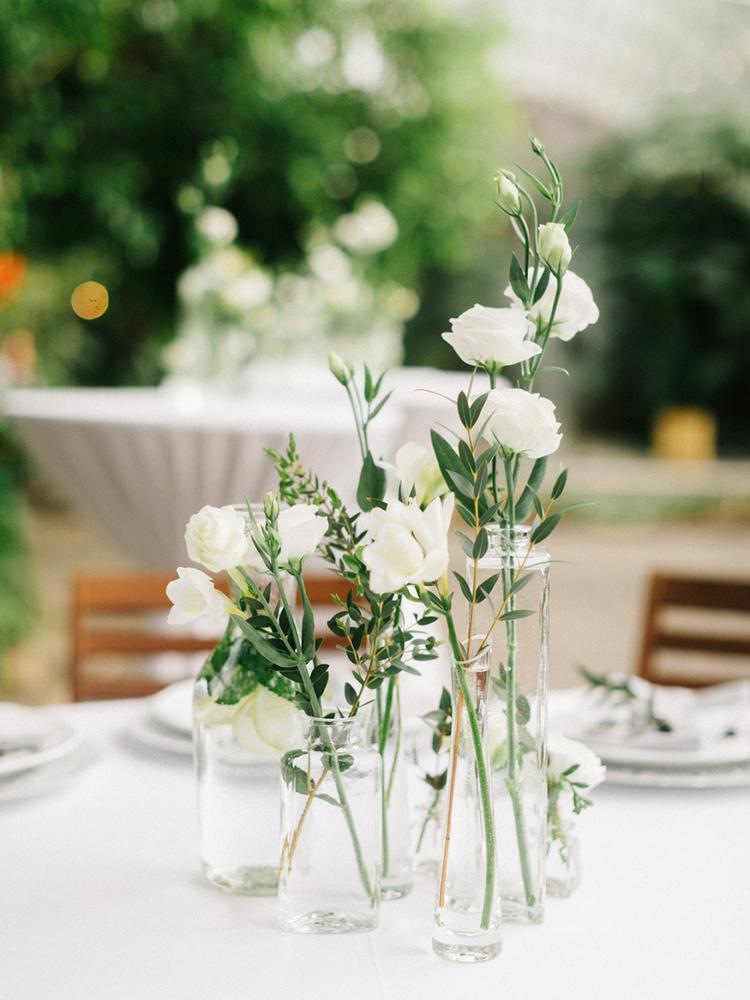 table centerpiece minimalist wedding ideas