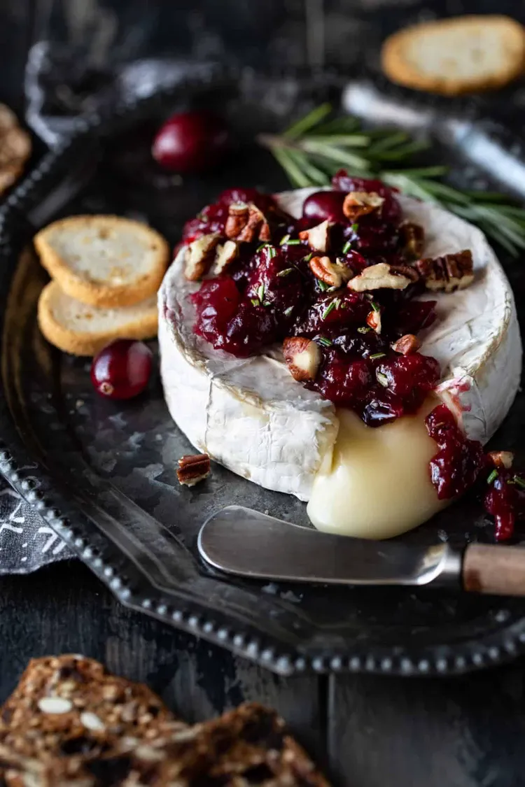 Baked Brie Recipes and ideas Cranberries and Pecans Topping