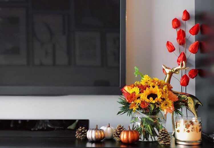 Chic-Fall-Decor-Ideas-A-Modern-Look-At-Traditional-Decorations