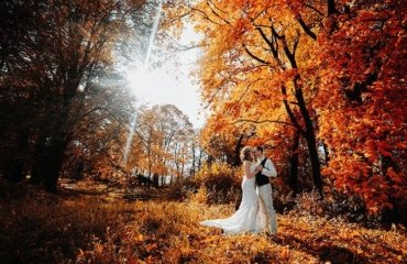 Fall-Wedding-Ideas-Inspiring-Decorations-in-Autumn-Colors