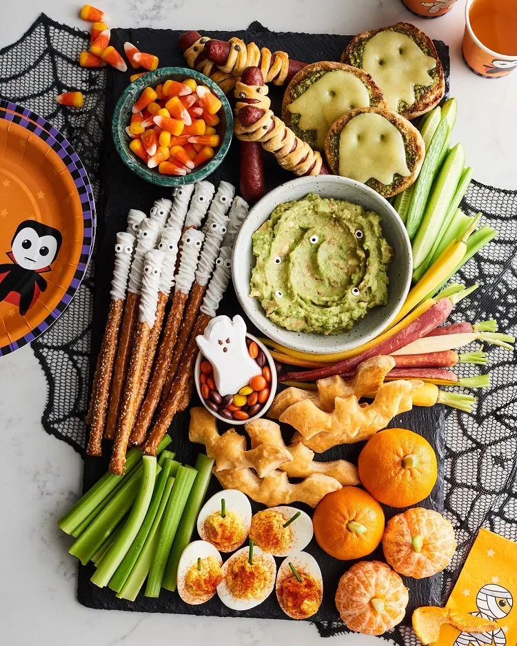 easy halloween party food ideas candy board halloween 2021