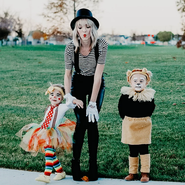 non scary family halloween costumes ideas