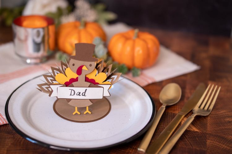 DIY Place Cards Ideas 2021 Thanksgiving Table Decorations