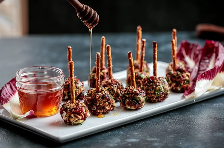 Cranberry Pecan and Goat Cheese Ball Bites