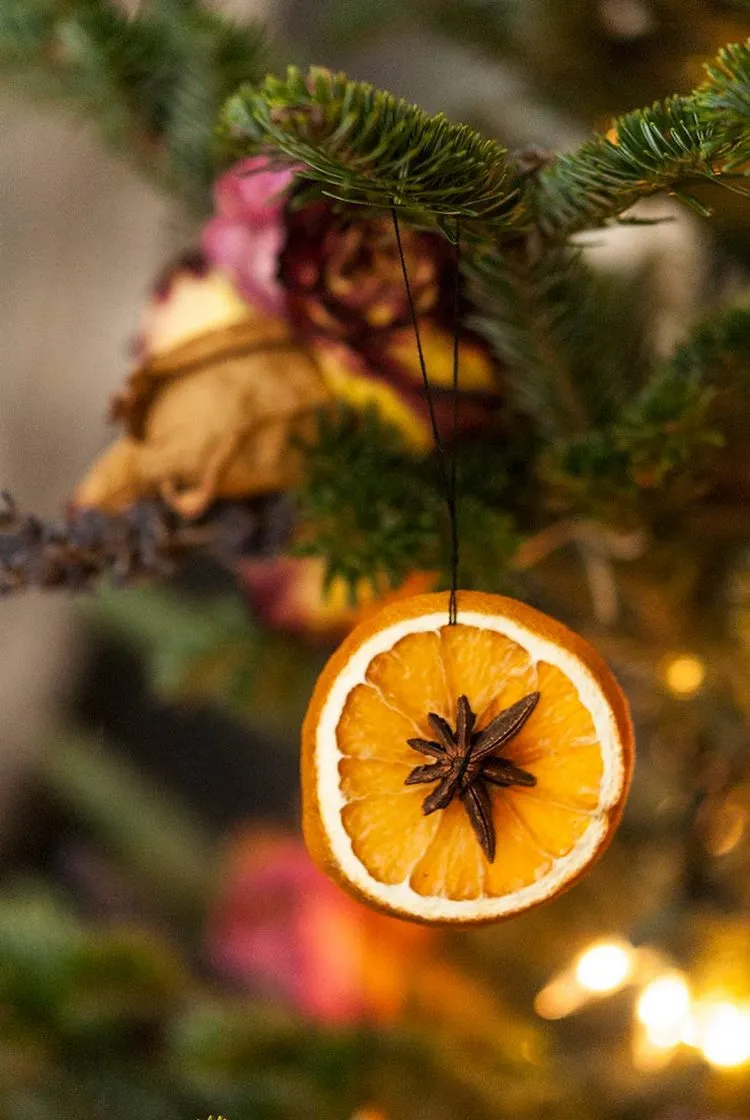 DIY Dried Orange Slices Christmas Tree Ornaments
