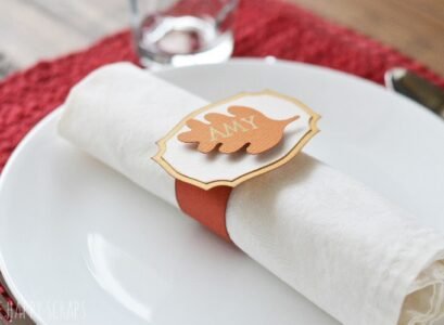 DIY-No-Sew-Thanksgiving-Napkin-Rings-10-Minute-Craft-Ideas-to-Try-This-Year