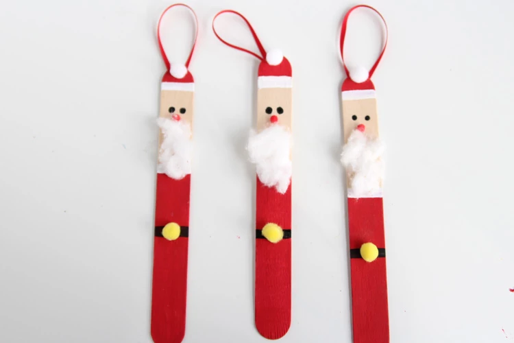 Easy DIY Popsicle Stick Santa