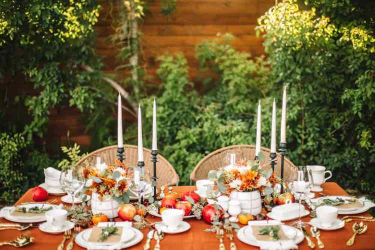 Nature Inspired Thanksgiving Table Decorating Ideas