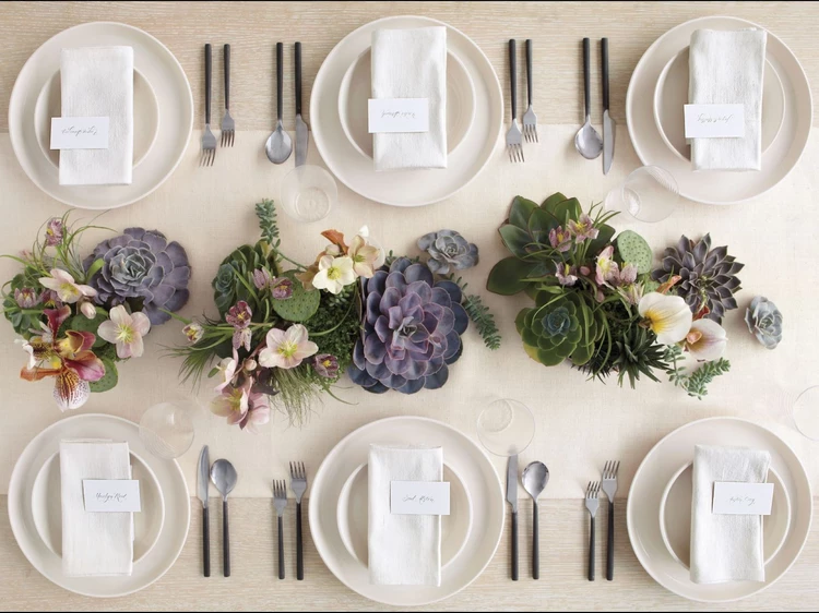 Thanksgiving 2021 table decorating ideas