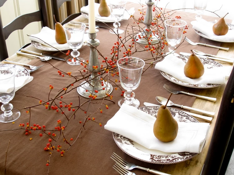 quick table setting for thanksgiving
