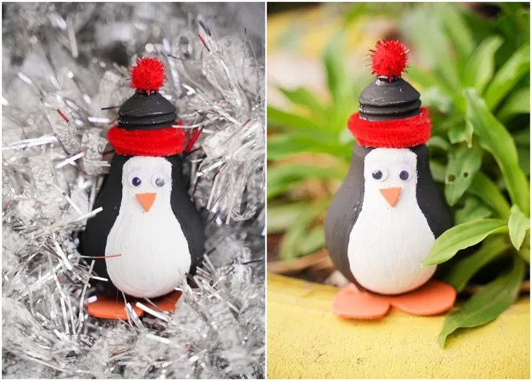 Christmas ornaments Light Bulb Penguin