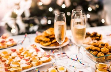 What-to-Serve-as-New-Yea-Eve-Party-Bites-10-Finger-Food-Recipes