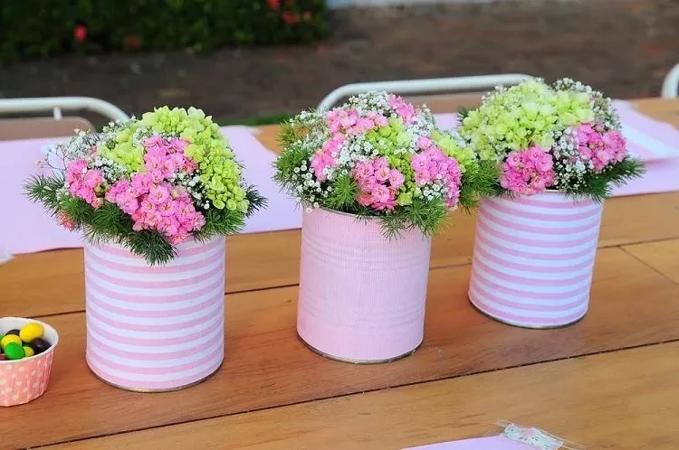DIY table centerpieces tin can vases