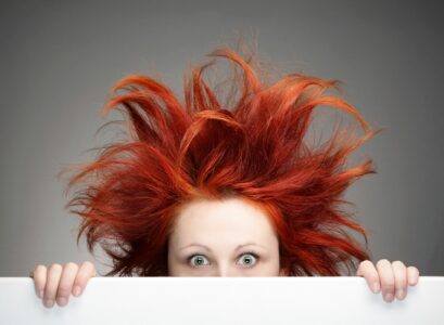 How-to-Get-Rid-Of-Static-Electricity-in-Your-Hair-8-Tips-to-Solve-the-Problem