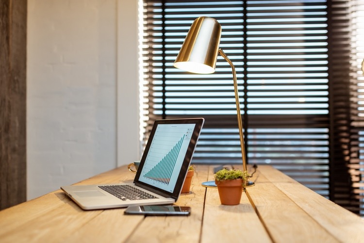 How to Get Your Home Office Lighting Right