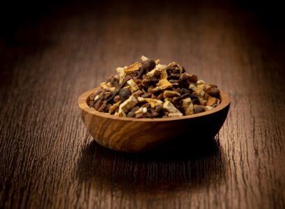 How-to-Make-Mulling-Spices-for-Wine-Cider-and-Non-Alcoholic-Drinks