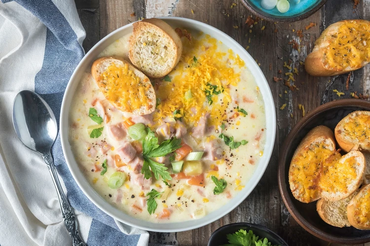 Creamy Potato Soup with Ham