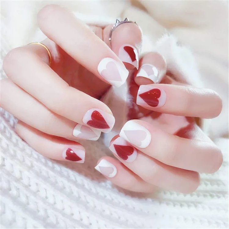 Valentines day manicure ideas heart nail art