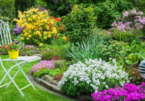Awesome-Flower-Beds-Ideas-2022-Landscape-Designs-for-Your-Garden
