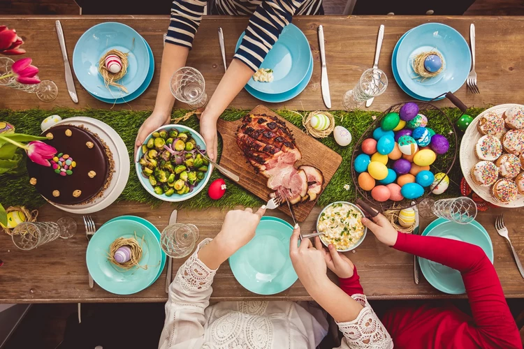 Easter 2022 Dinner Ideas Traditional Menu