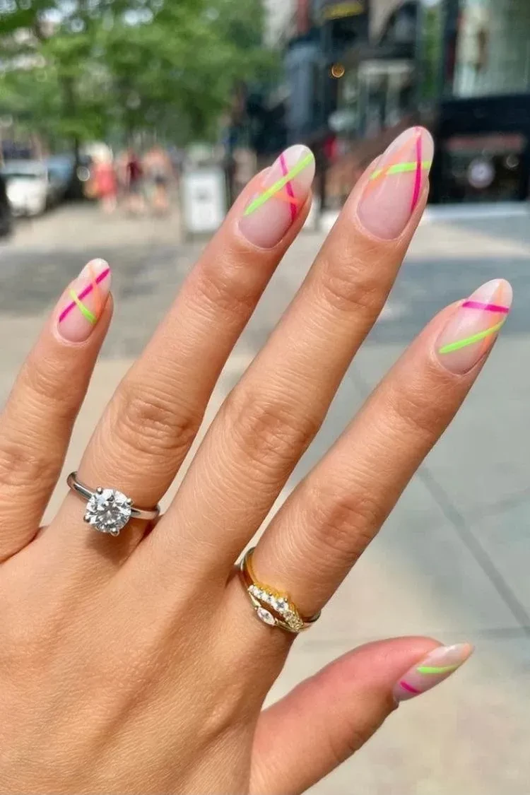 Geometric Nail Art Ideas for Spring Manicure