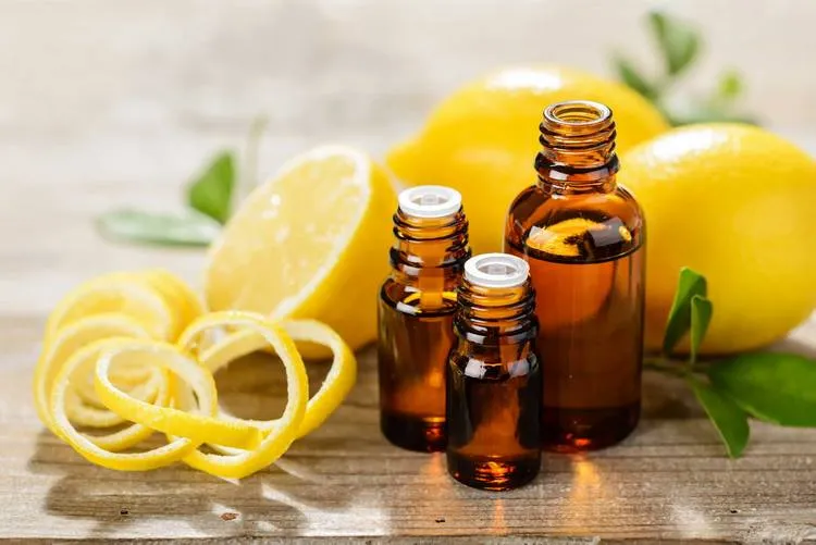 El aceite de limón es un refuerzo inmunológico natural.
