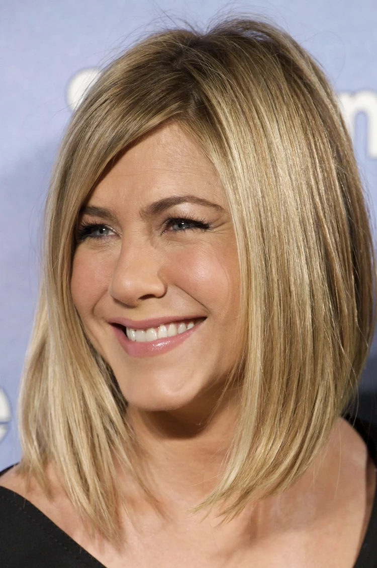 Medium Length Hairstyles for Heart Shaped Face