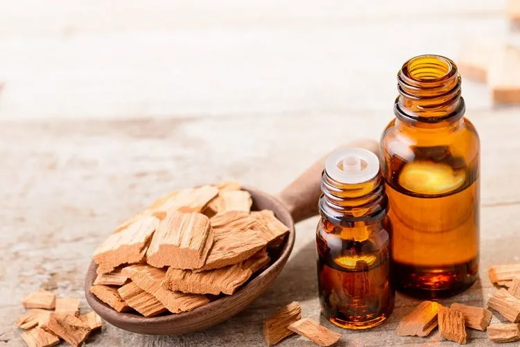 Sandal wood essential oil against depression