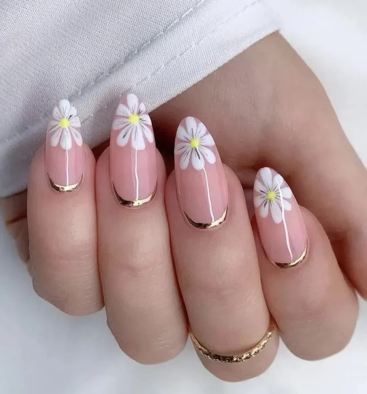 Spring Nails 2022 Trends Floral Nail Art