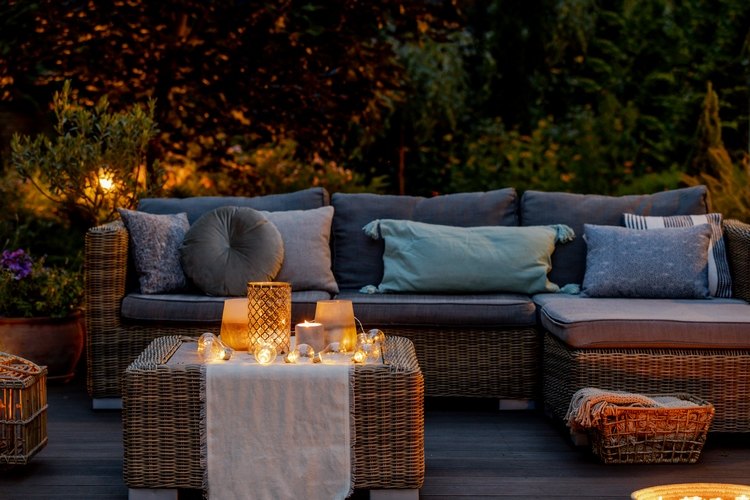 Trendy Outdoor Furniture for the Summer Season