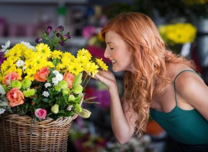 What-Flowers-to-Give-on-Women's-Day-8-Ideas-to-Make-Your-Beloved-Happy