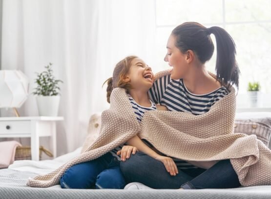 How-to-Choose-the-Best-Throw-Blanket-for-Every-Season