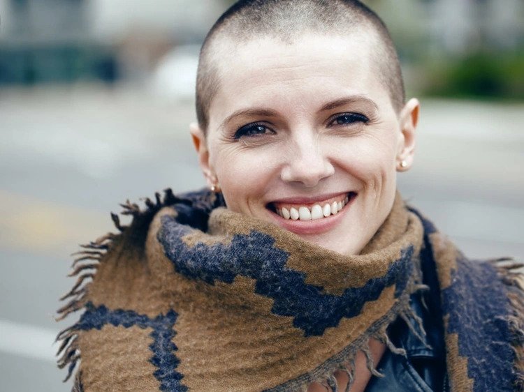 What is Buzz cut for women over 50 usual length
