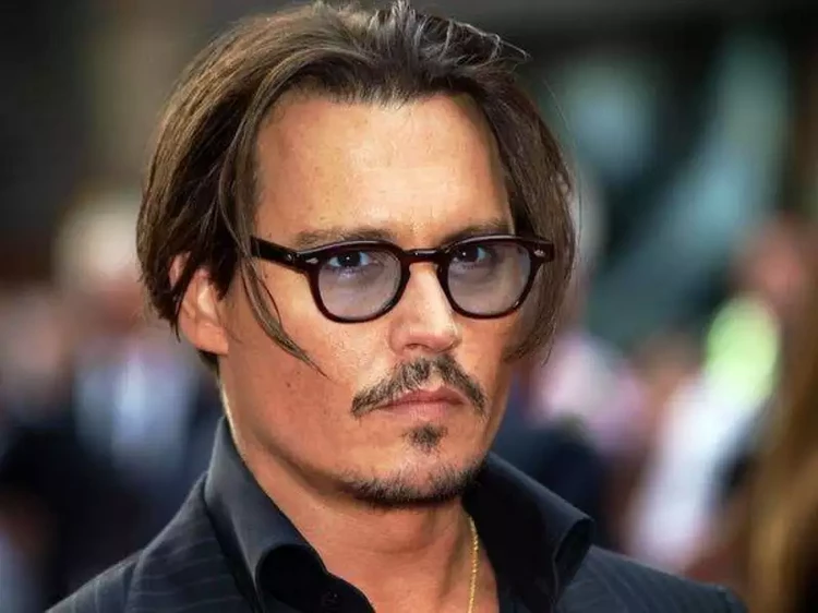 How Johnny Depp Wasted 650 Million dollars