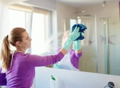 How-often-should-you-clean-a-mirror