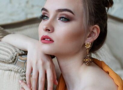 How-to-Give-Yourself-the-Ultimate-Makeover-in-2022