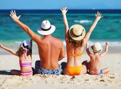 How-to-Wash-Swimsuits-Properly-Without-Losing-Color-and-Quality