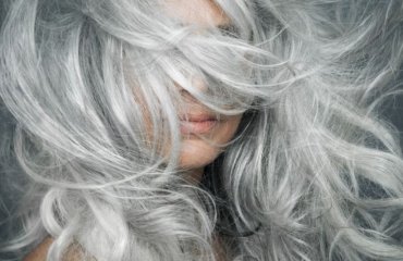 Top-Gray-Hair-Care-Tips-How-to-Maintain-a-Stylish-and-Healthy-Mane