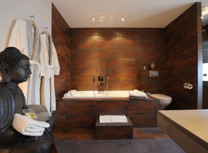 Trendy-Bathroom-Spa-Decorating-Ideas-How-to-Create-an-Oasis-of-Tranquility