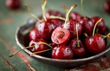 What-to-do-with-cherry-pits-Here-are-5-smart-tips-to-reuse-them