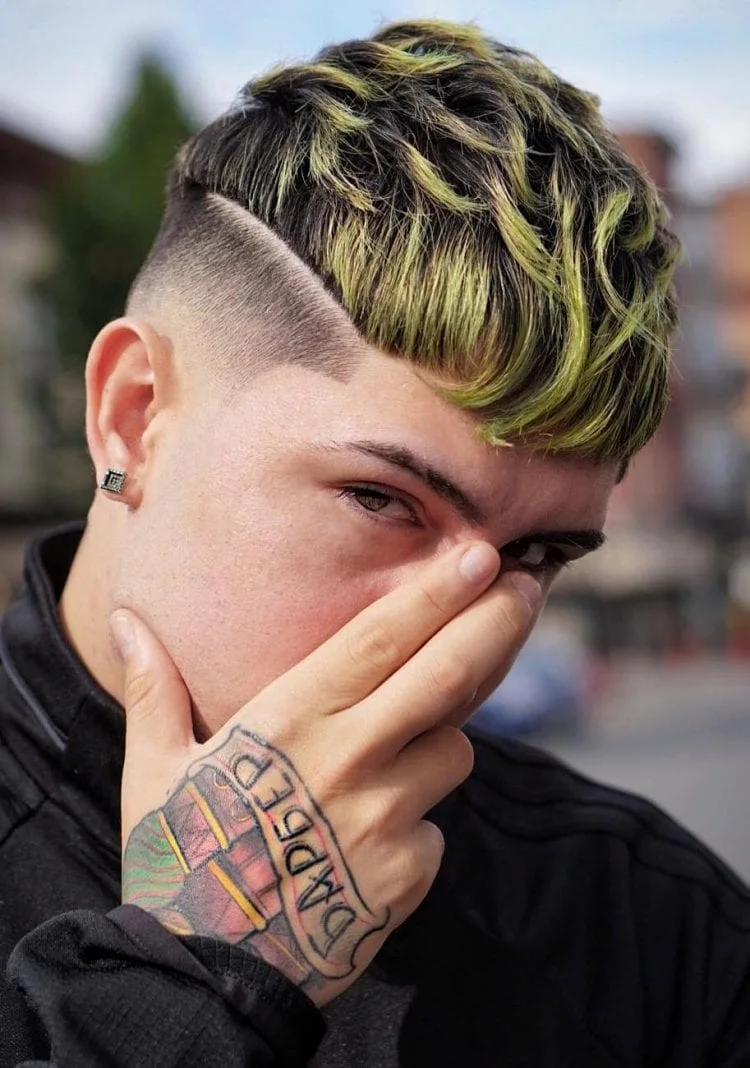 neon highlights men hairstyle trends 2022