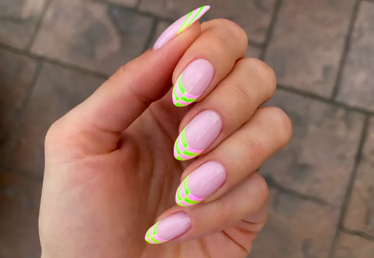 nail polish colors trends summer 2022