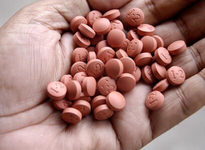 What-ibuprofen-does-to-your-body-Here-are-the-possible-side-effects