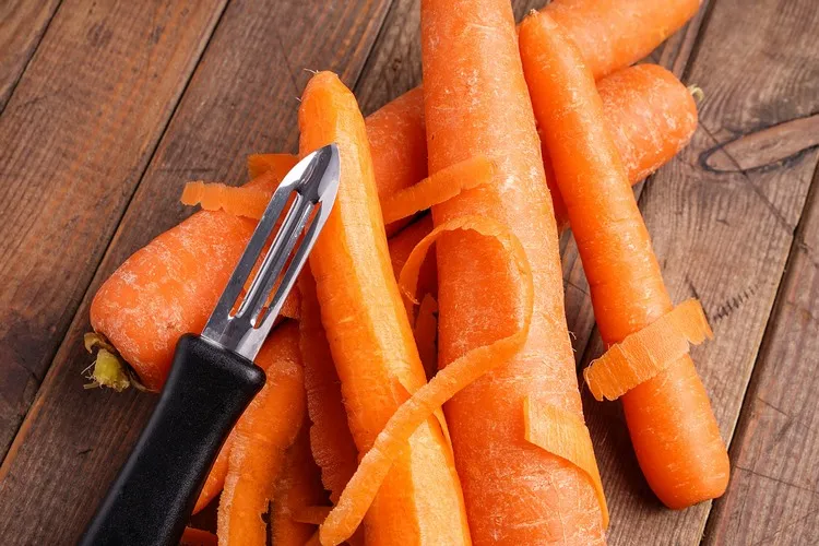 peeled vs unpeeled carrots