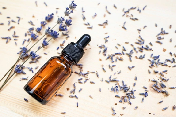 20 ways to use lavender oil
